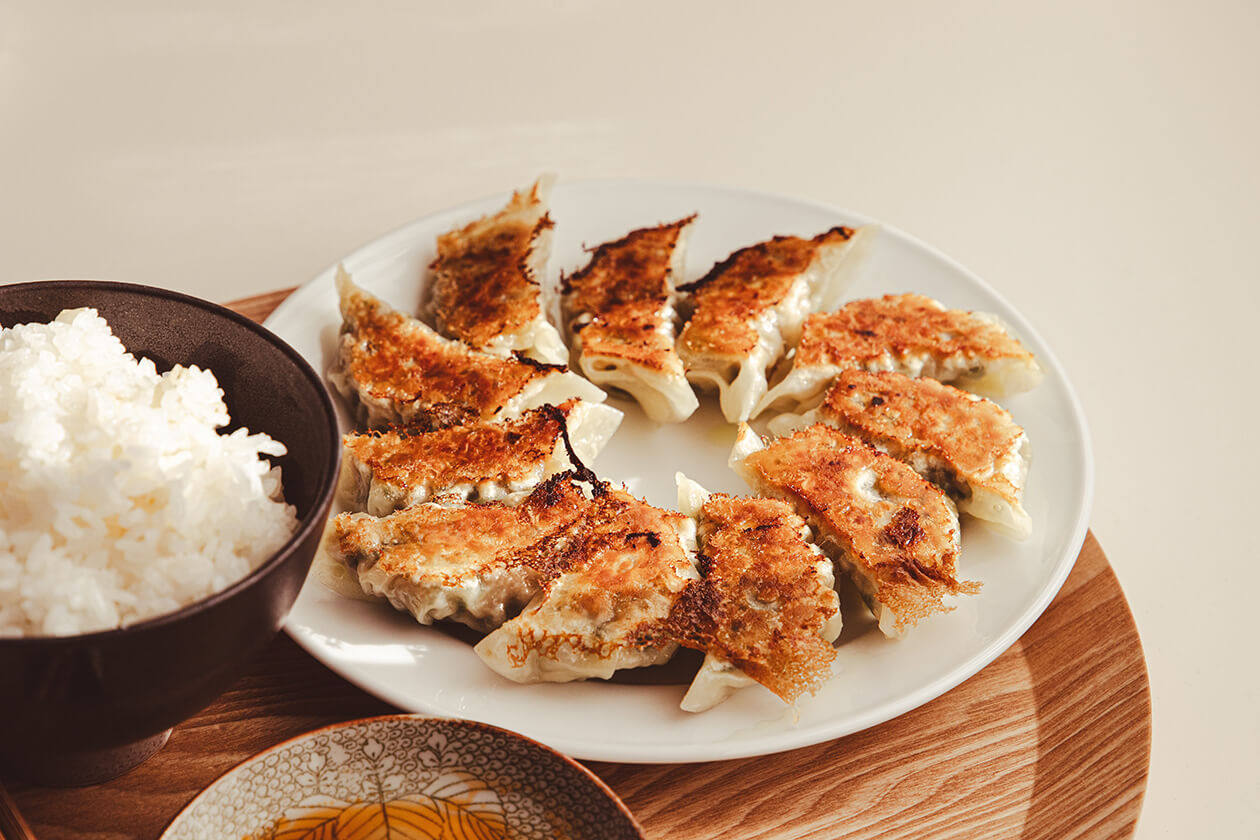 身近なのに贅沢な味わい。
毎日食べ続けられる餃子。